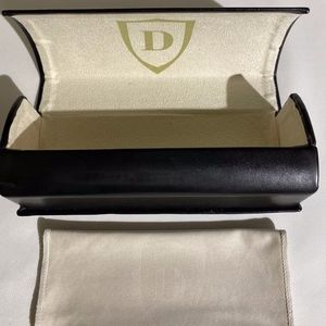 DITA  Classic Medium Genuine Leather  Case
